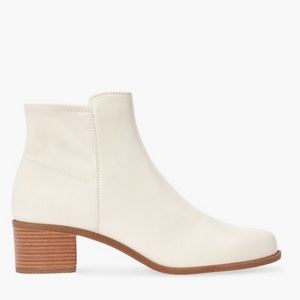 JUSTFAB ANKLE BOOTS
